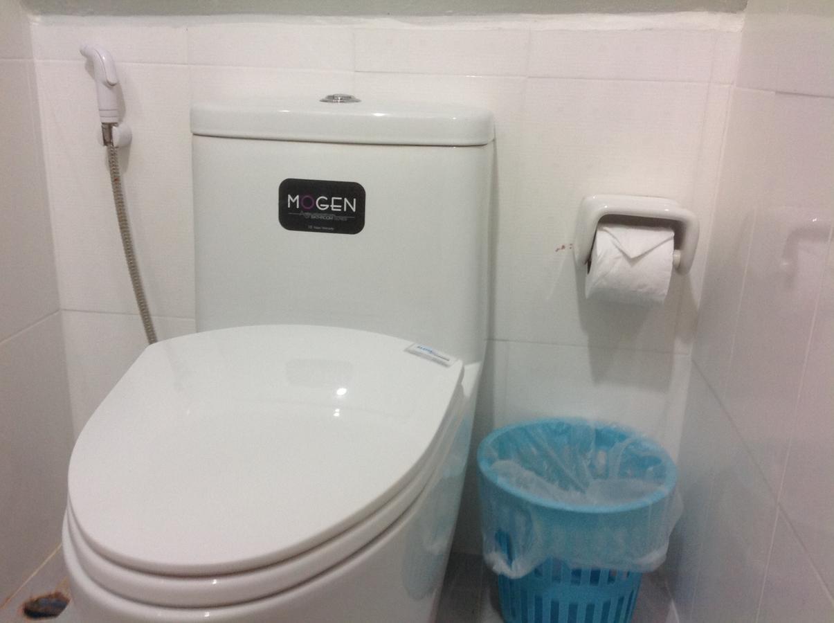 Poonsap Apartment Ban Ai Dao Екстер'єр фото