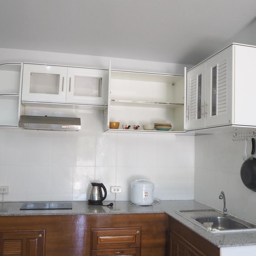 Poonsap Apartment Ban Ai Dao Екстер'єр фото
